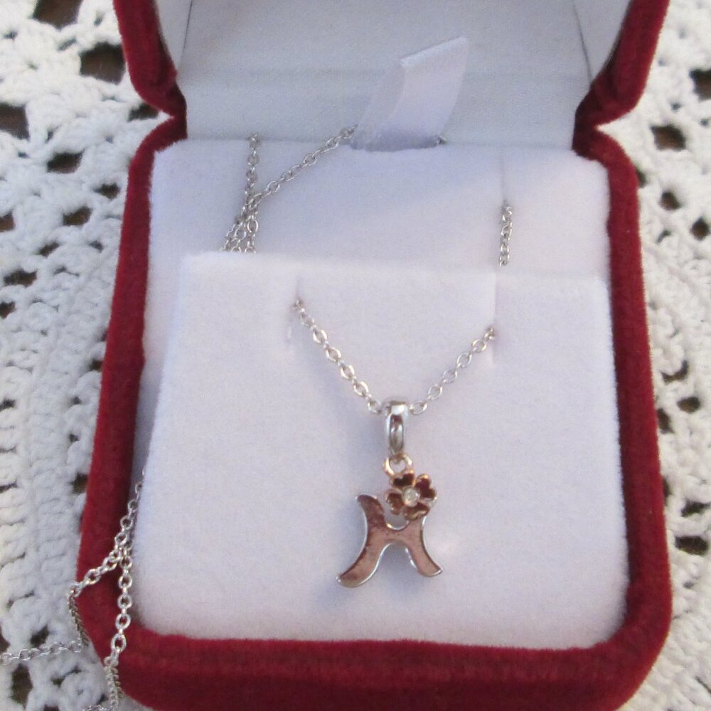 NWT Sterling Silver Letter H with genuine Diamond Flowerbud Necklace 15-16 inch